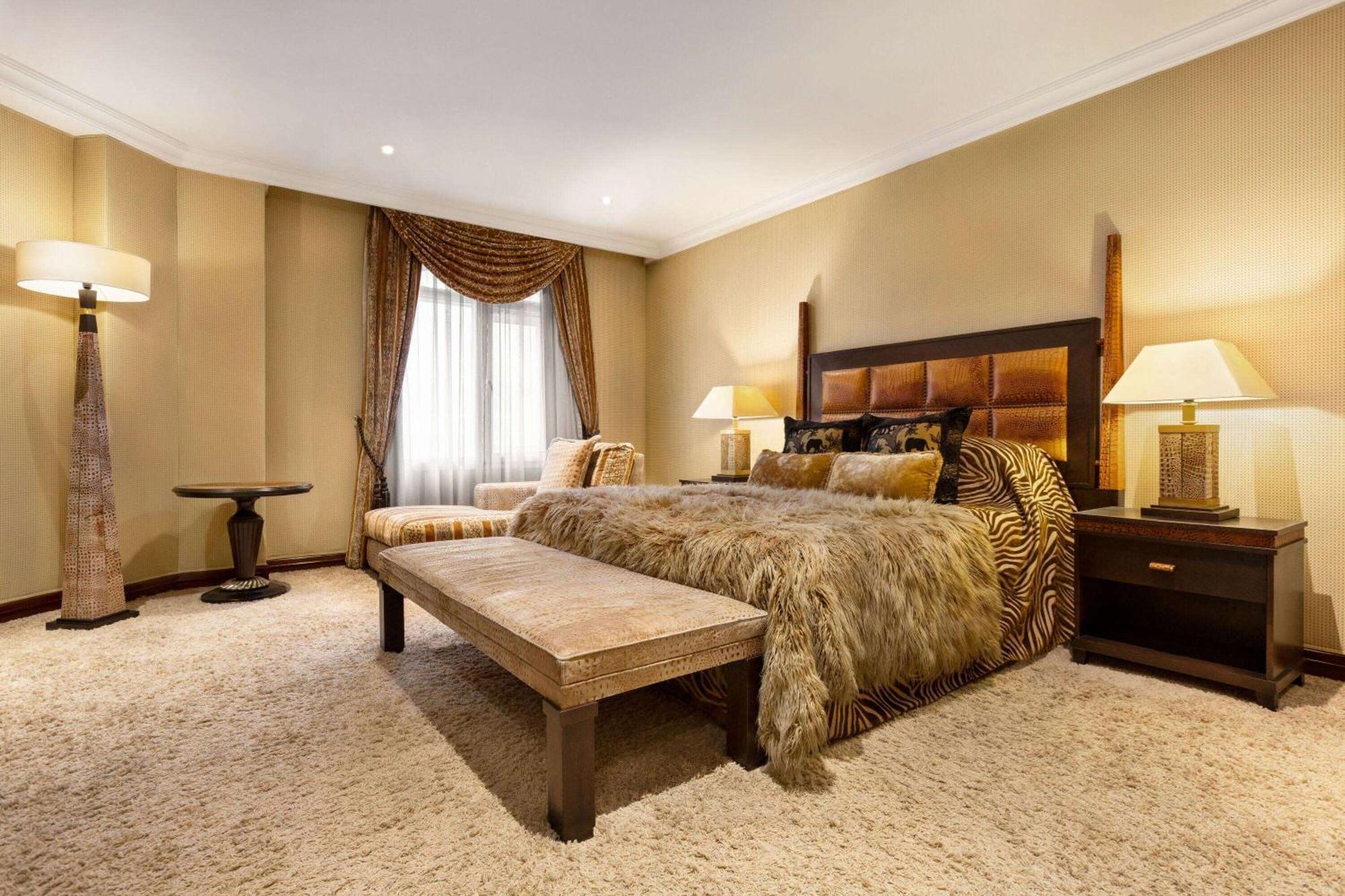 Grand Regency Doha, Trademark Collection By Wyndham Exterior foto A bedroom at the hotel